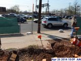 Moving the site fence past the site walk at Rahway Ave. Facing South (800x600).jpg